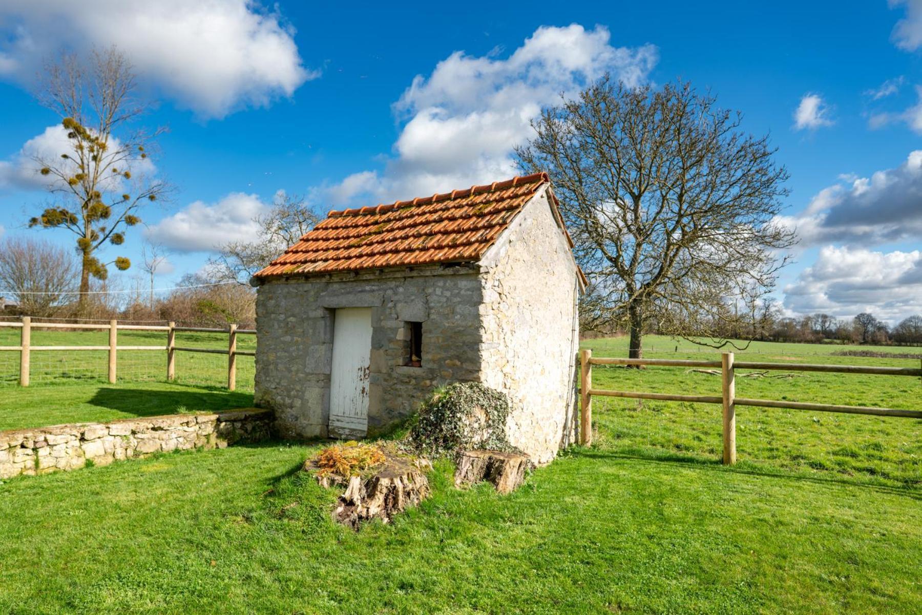 Le Pavillon Du Manoir De Conjon Villa Crouay ภายนอก รูปภาพ