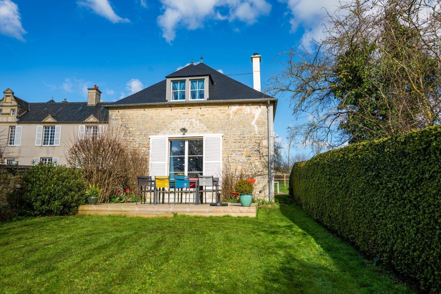 Le Pavillon Du Manoir De Conjon Villa Crouay ภายนอก รูปภาพ